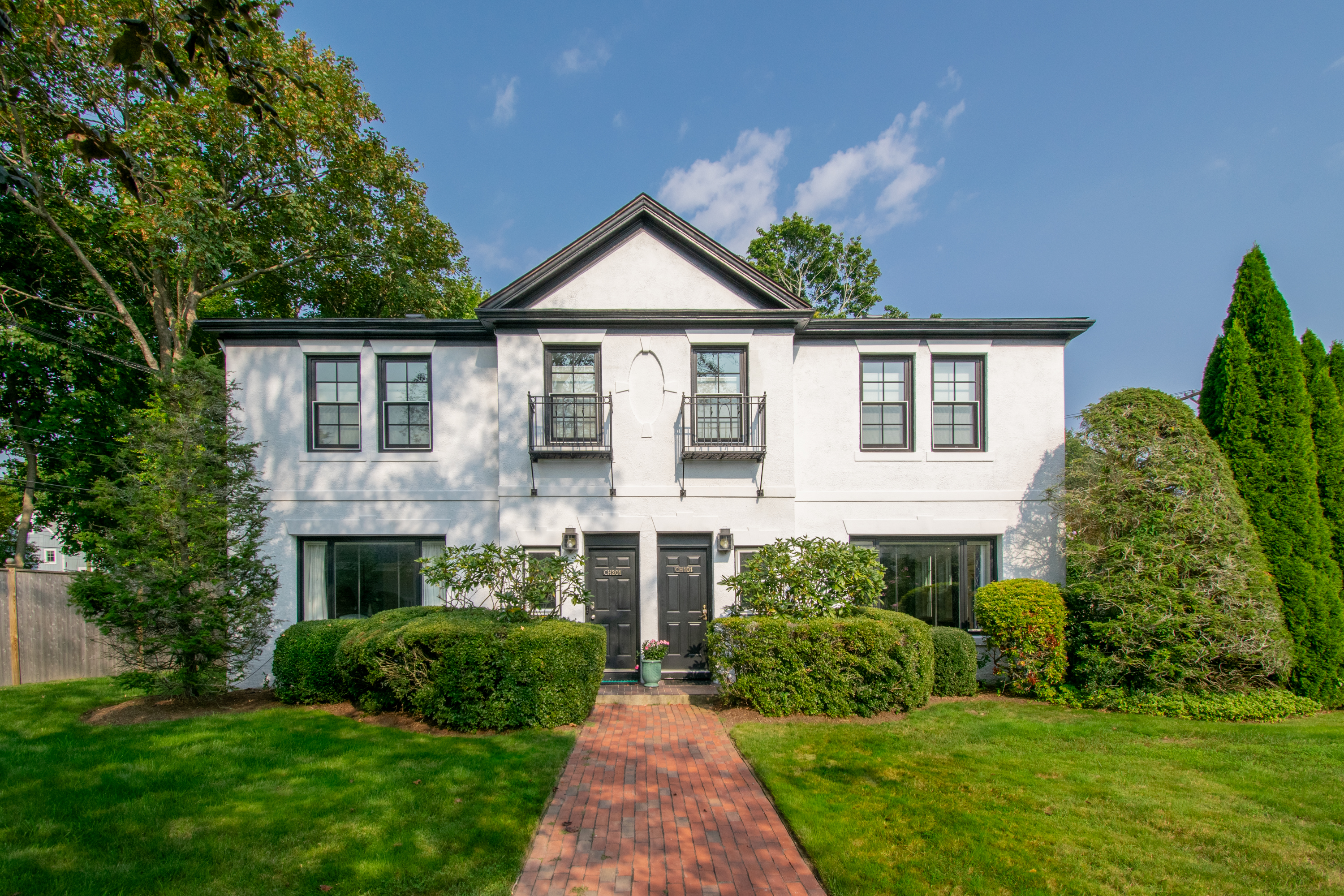 364 Bellevue Ch201, Newport